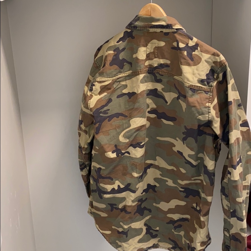 Gap Camo Button Up - image 3